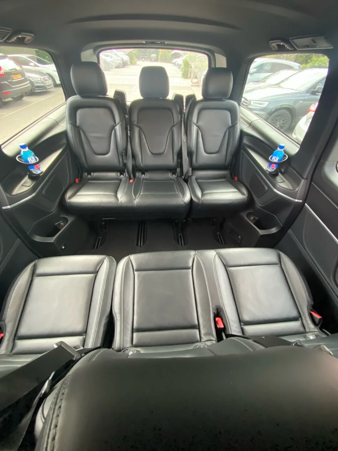 Luxury private hire shopping trips to Abingdon