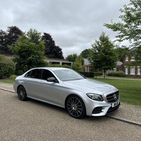 Luxcarstaxi 2 Bicester