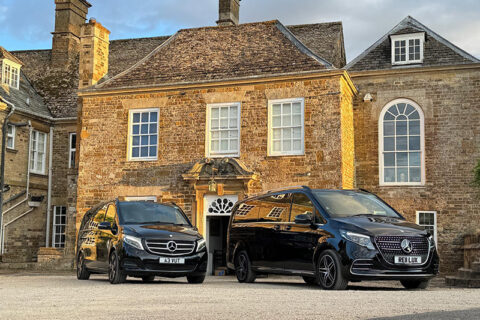 Luxury vehicle private hire mercedes Bicester